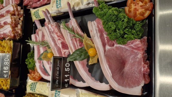 Côte à l'os de porc